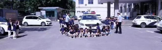 九游体育-地下车库“危险游戏”2岁男童殒命！家长司机物业谁之过？